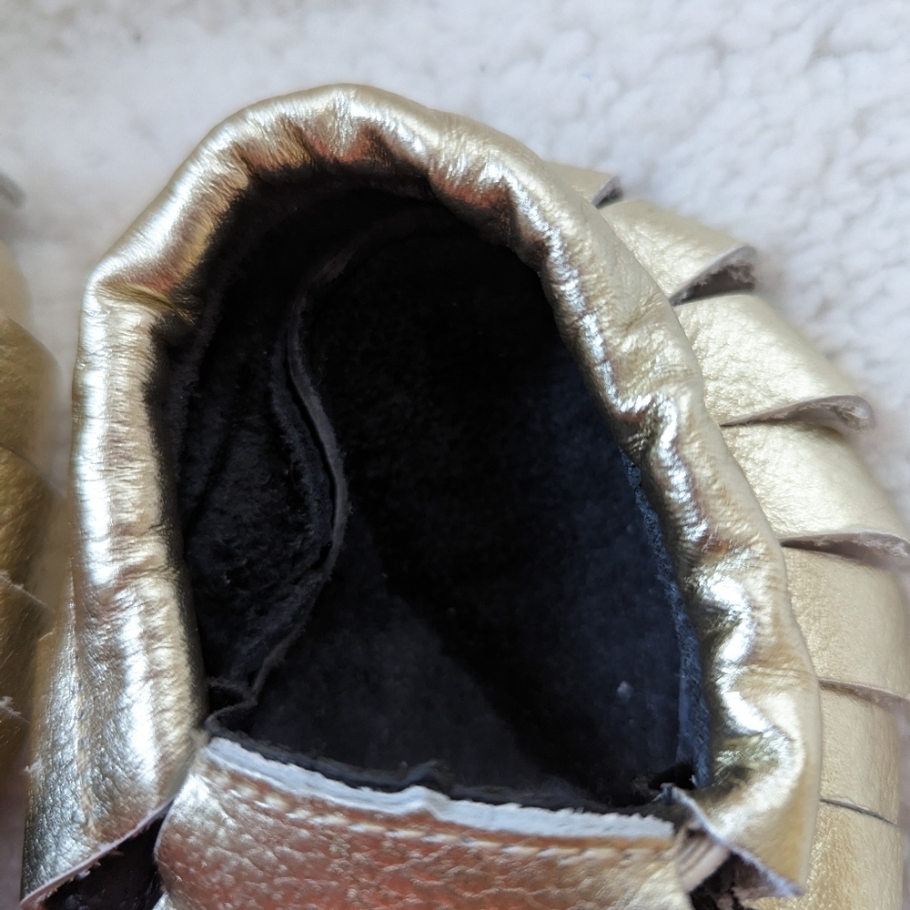 Baby Girl Leather Moccasin Shoes Black and Gold 6-12m 12-18m - Picture 4 of 9